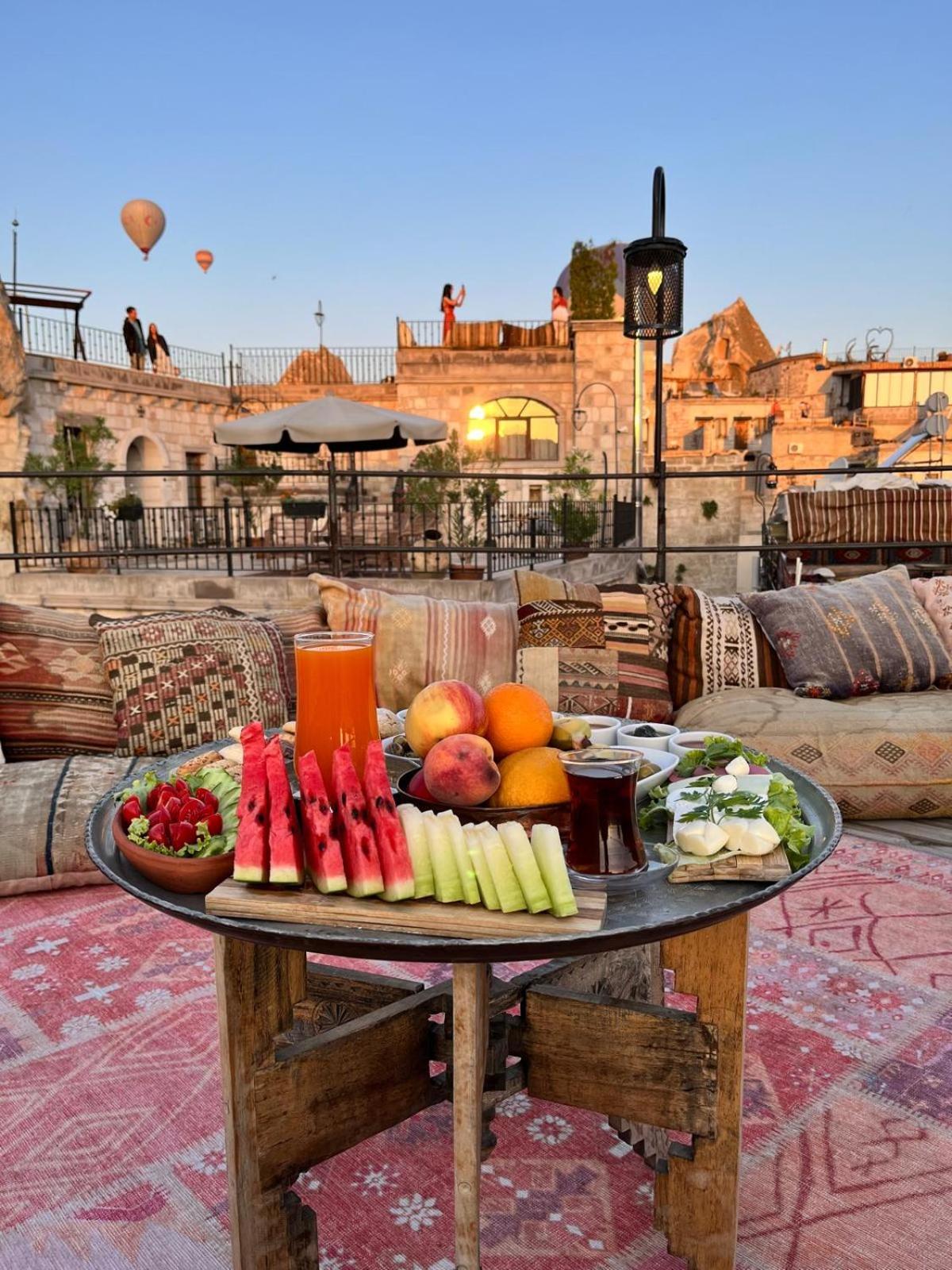Caftan Cave Suites Göreme Eksteriør billede