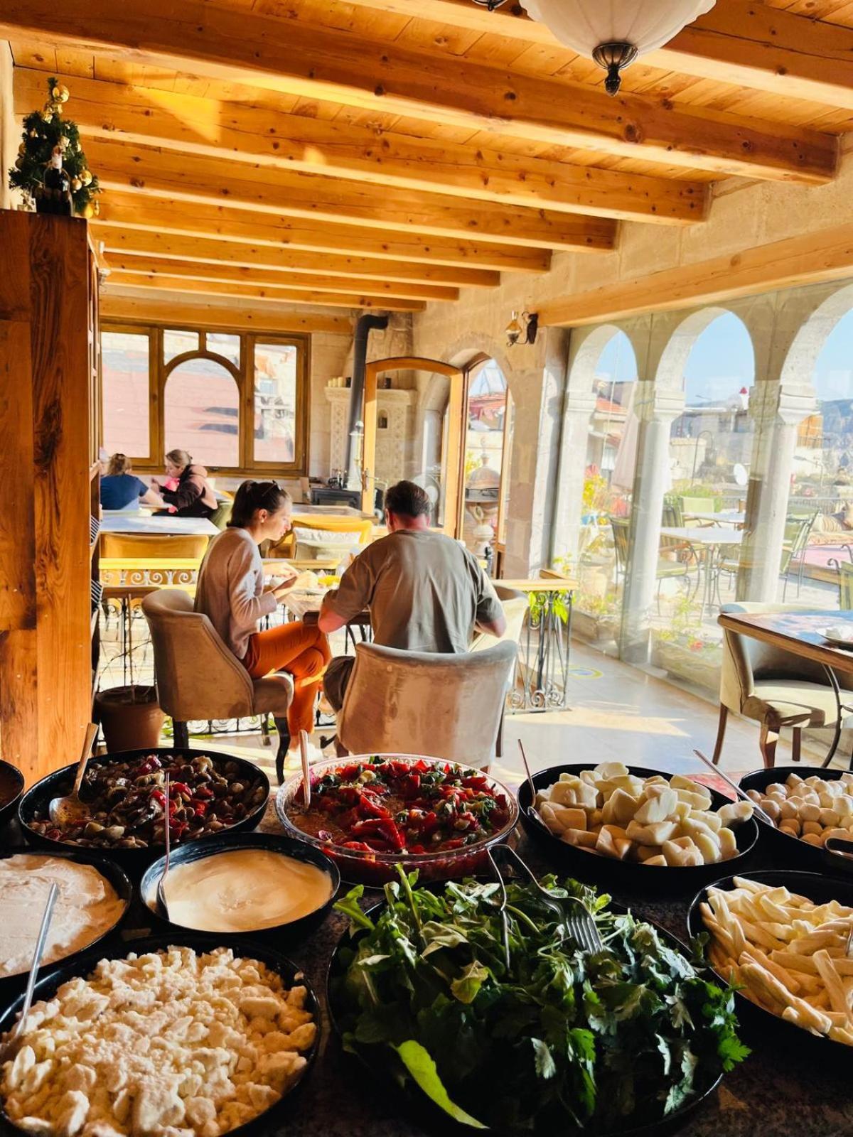 Caftan Cave Suites Göreme Eksteriør billede